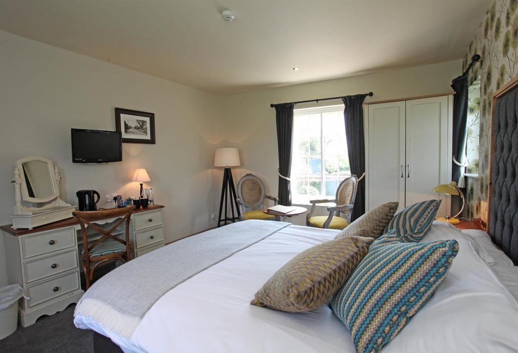 Inn The Falcon